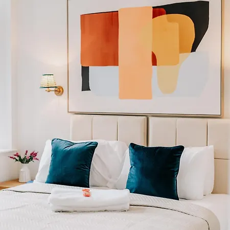 Spectacular Grade Ii Pad Families Contractors Appartement